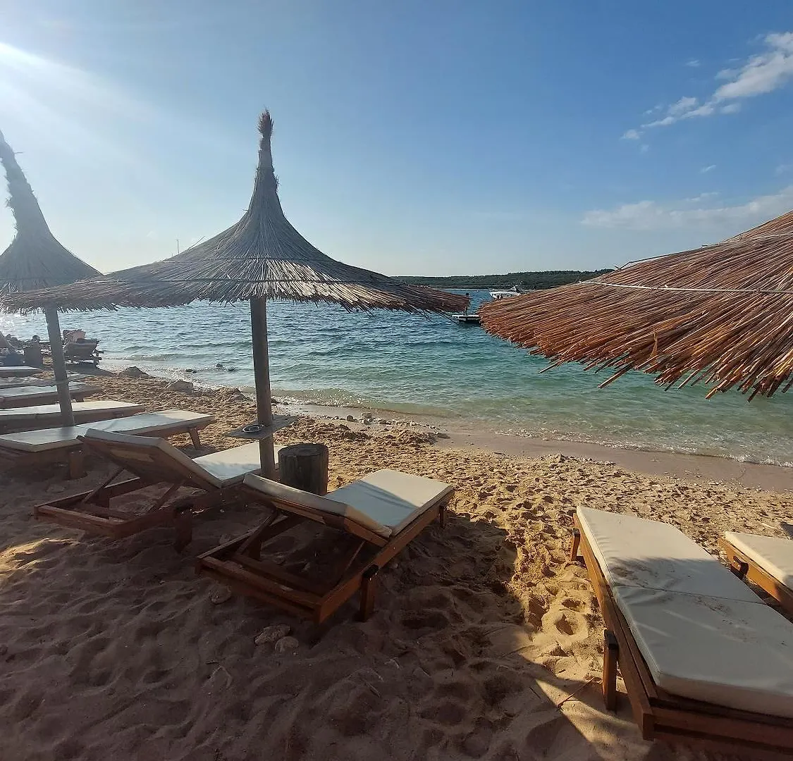 Wunderschoene Villa Mit Privatem Pool, Klima, Wlan Valtura 0*,  Croatia